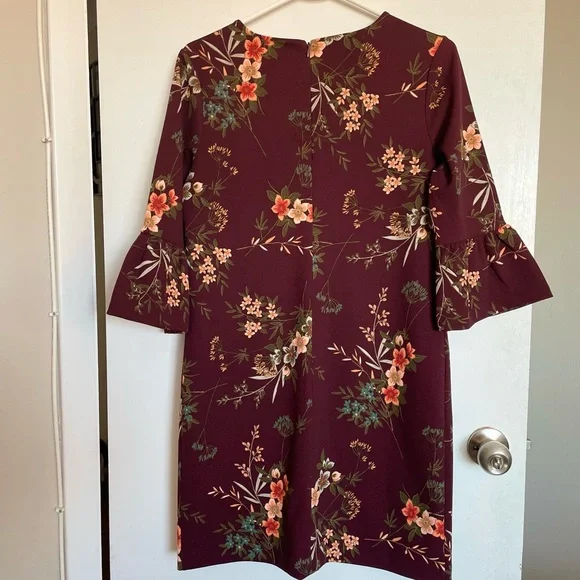 Banana Republic Floral Bell Sleeve Zip Dress - Size 2 - Picture 7 of 13